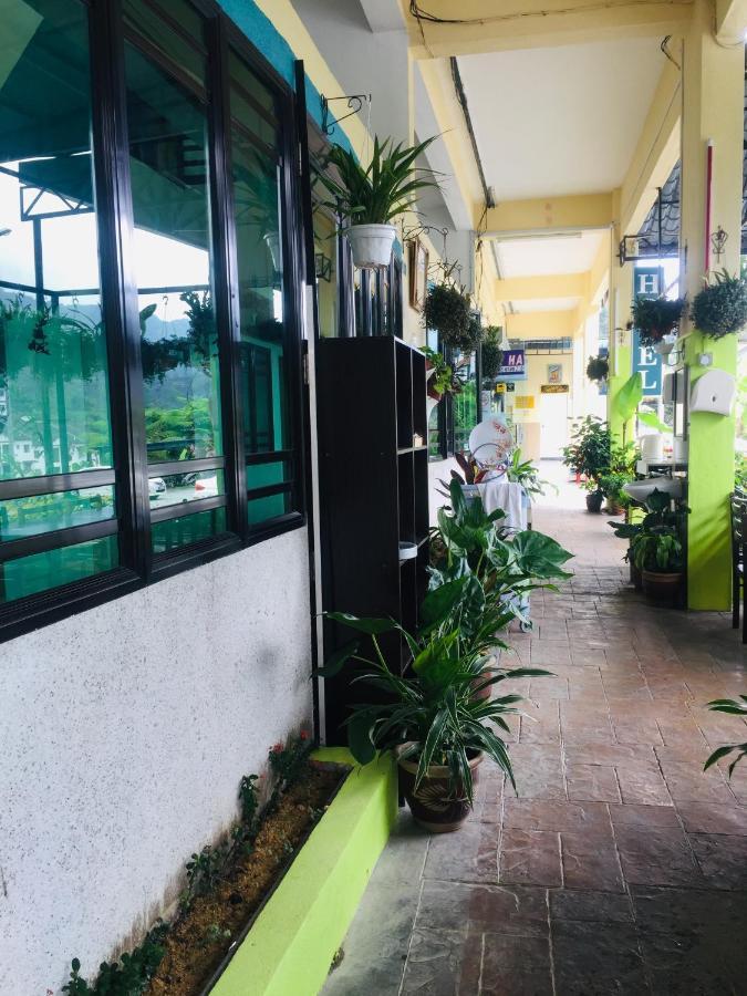 Oyo 90760 Lily Haven Hotel 타나라타 외부 사진
