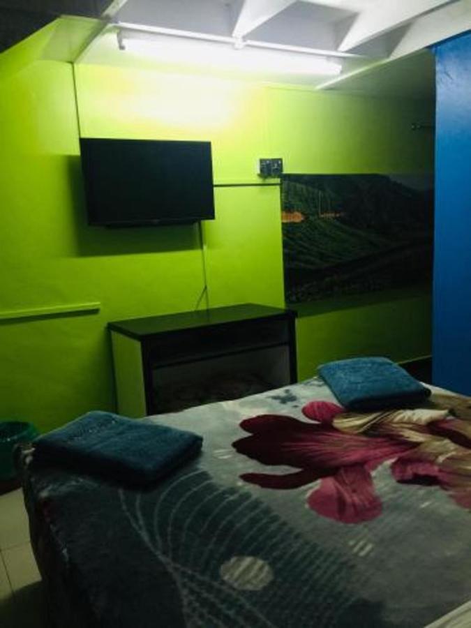 Oyo 90760 Lily Haven Hotel 타나라타 외부 사진